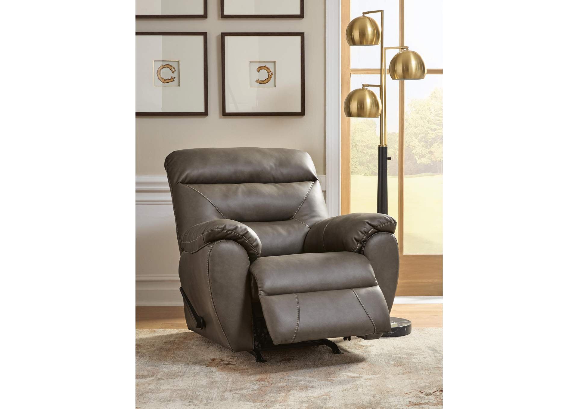 Elksworth Recliner