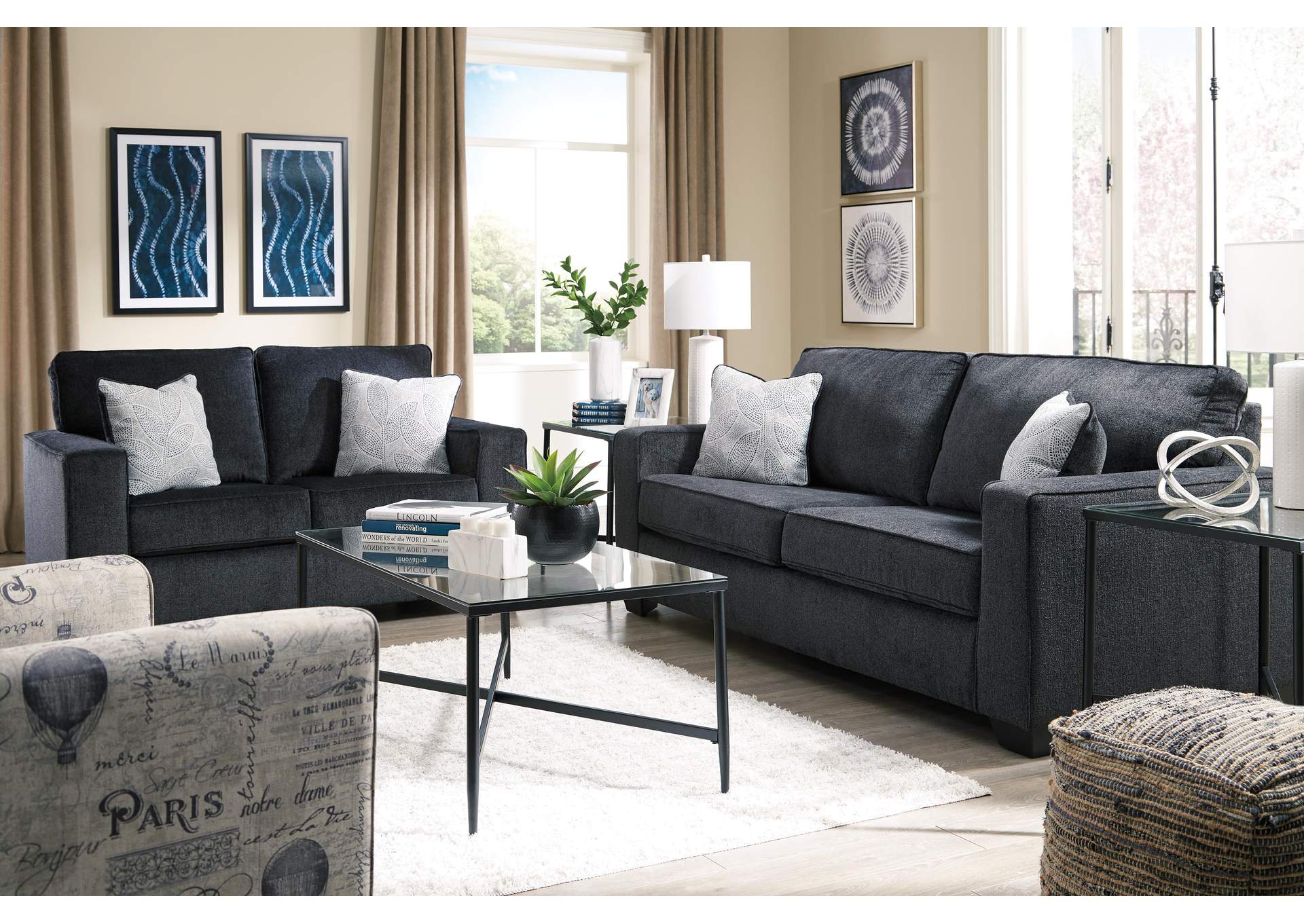 Altari Loveseat