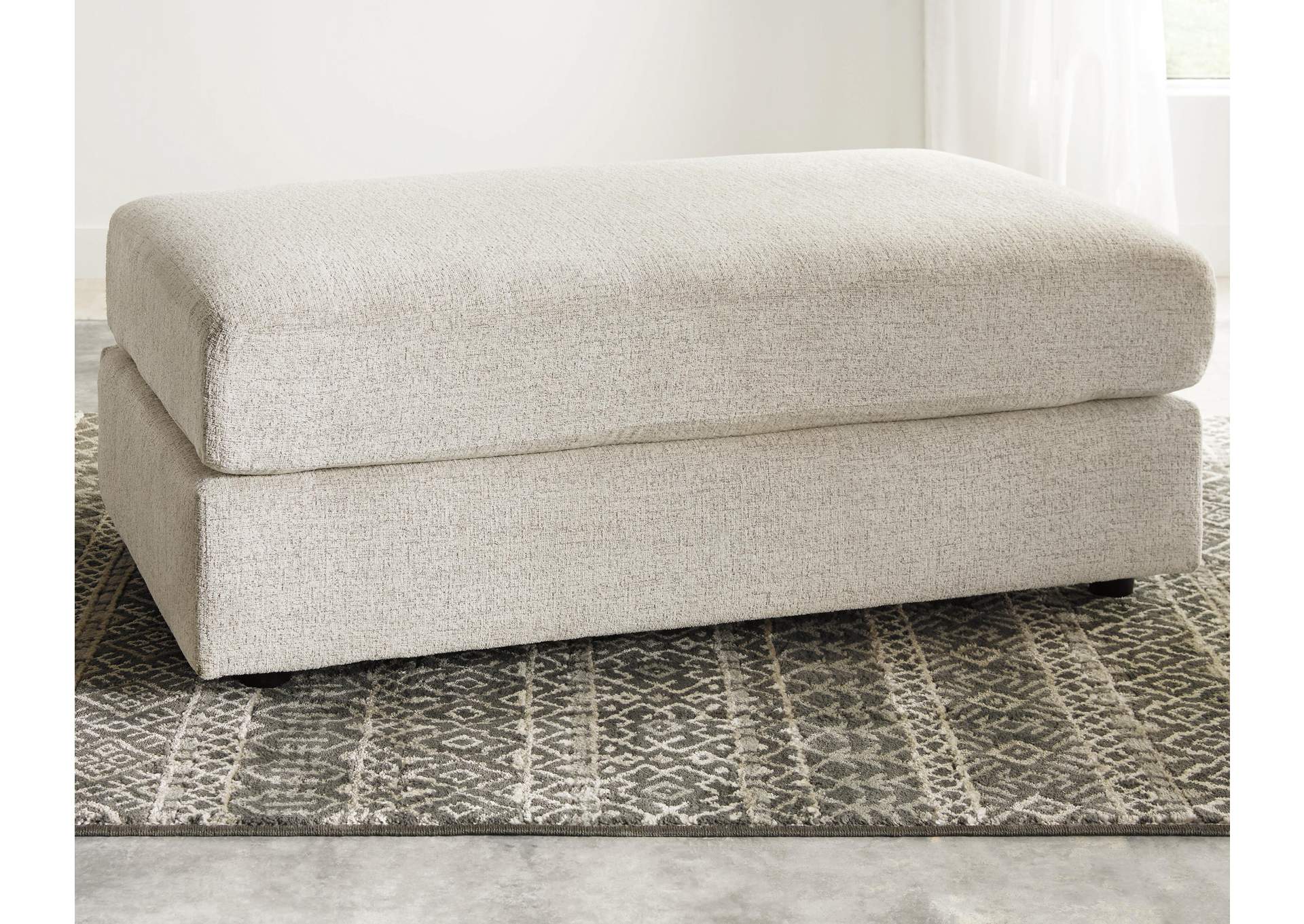 Soletren Oversized Ottoman room view
