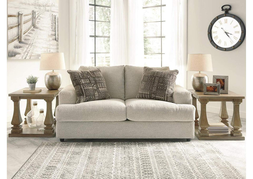 Soletren Loveseat