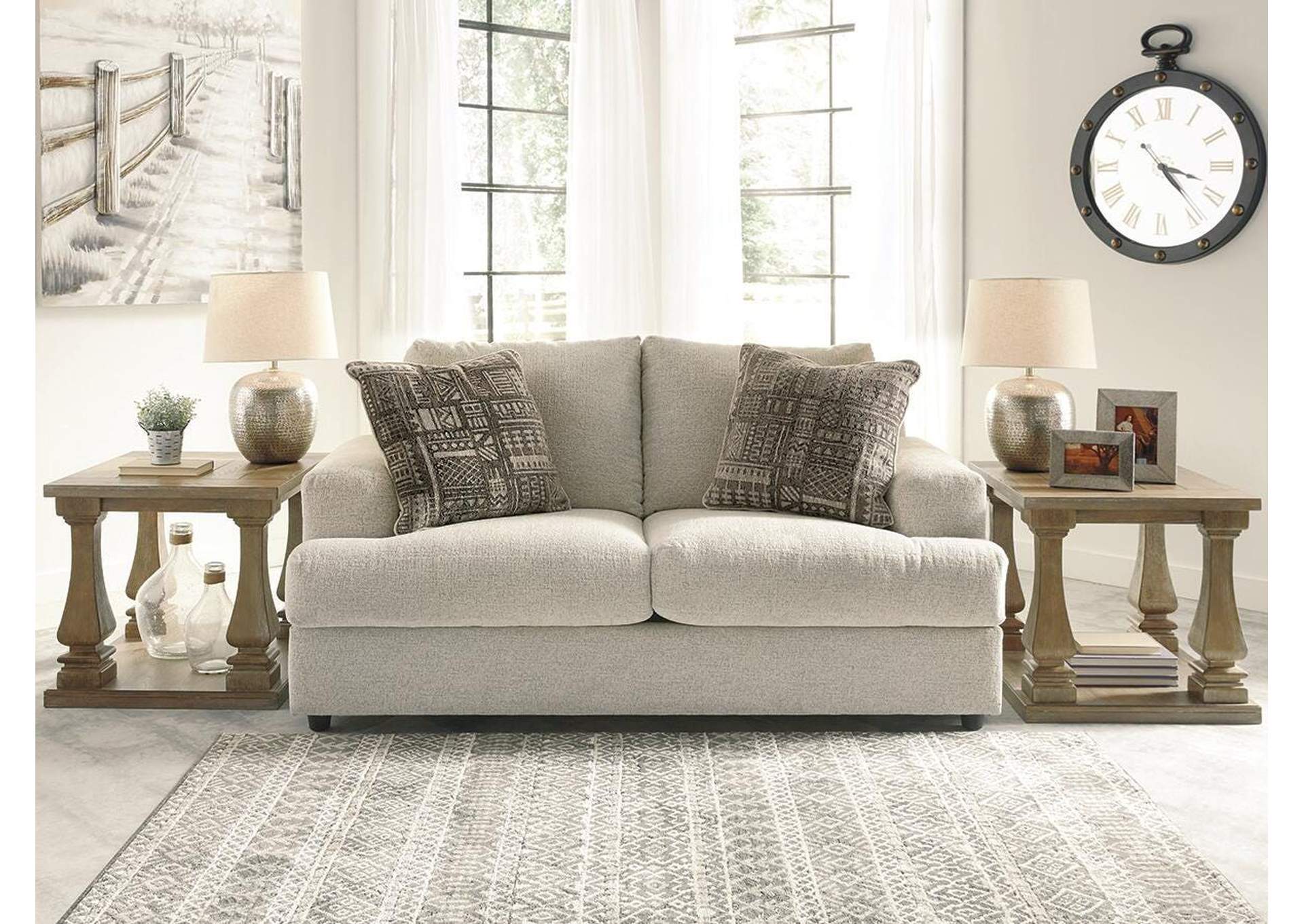 Soletren Loveseat