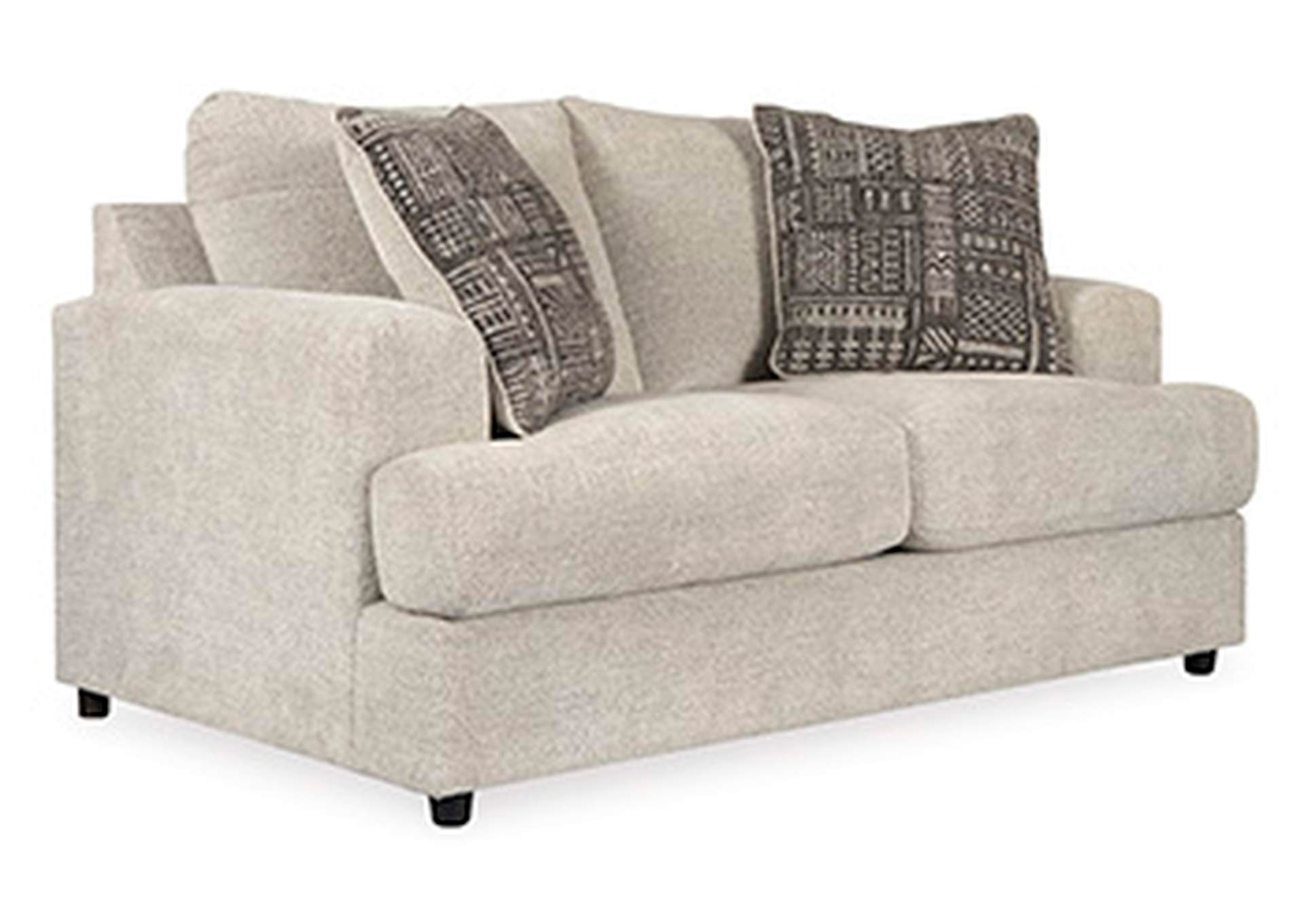 Soletren Loveseat angled view
