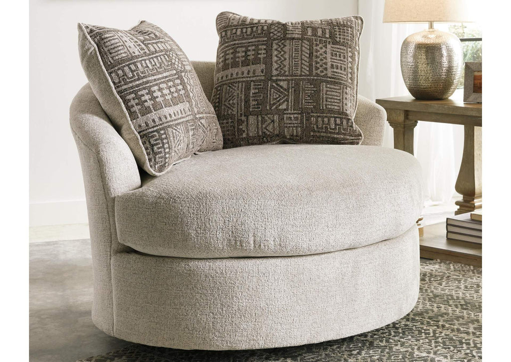 Soletren Accent Chair room view