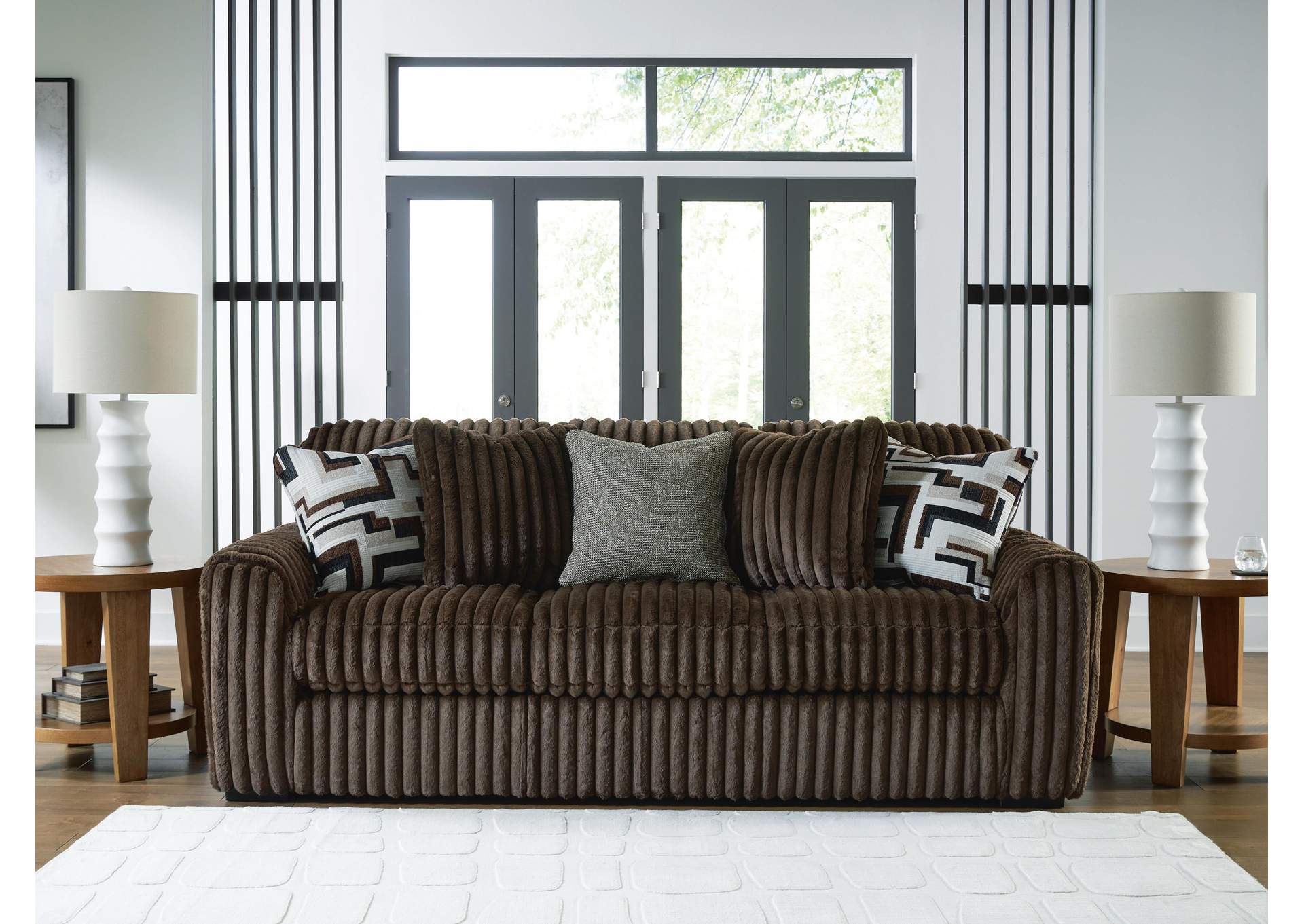 Midnight-Madness Sofa