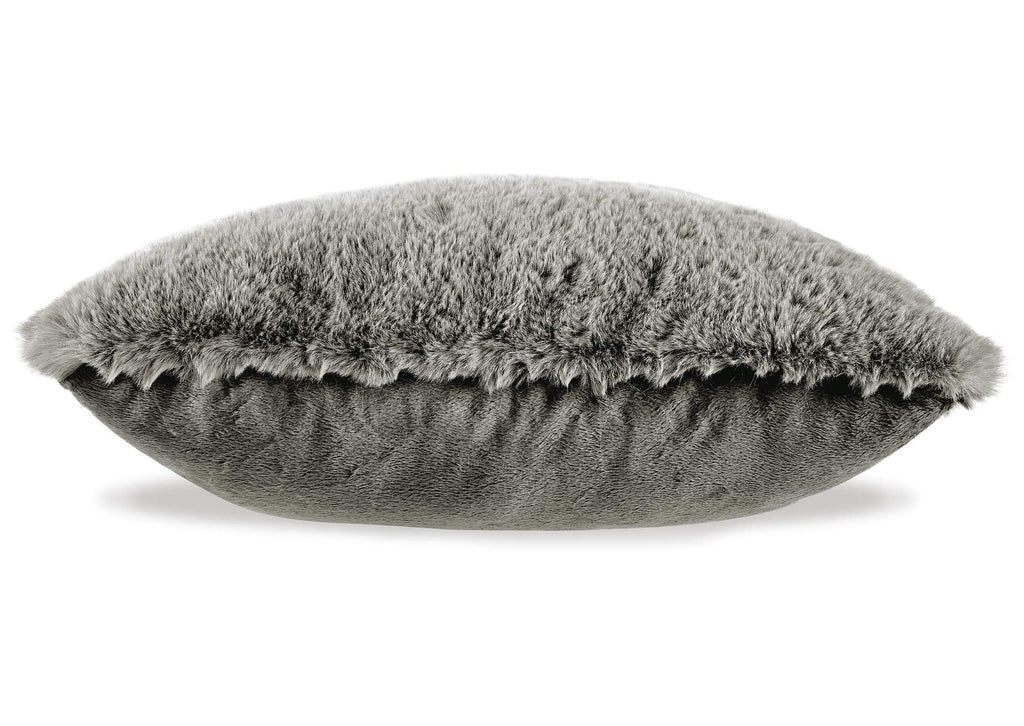 Gariland Pillow (Set of 4) side view