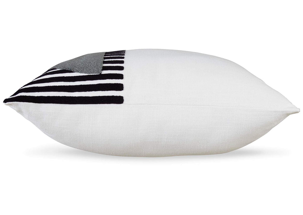 Longsum Pillow side view