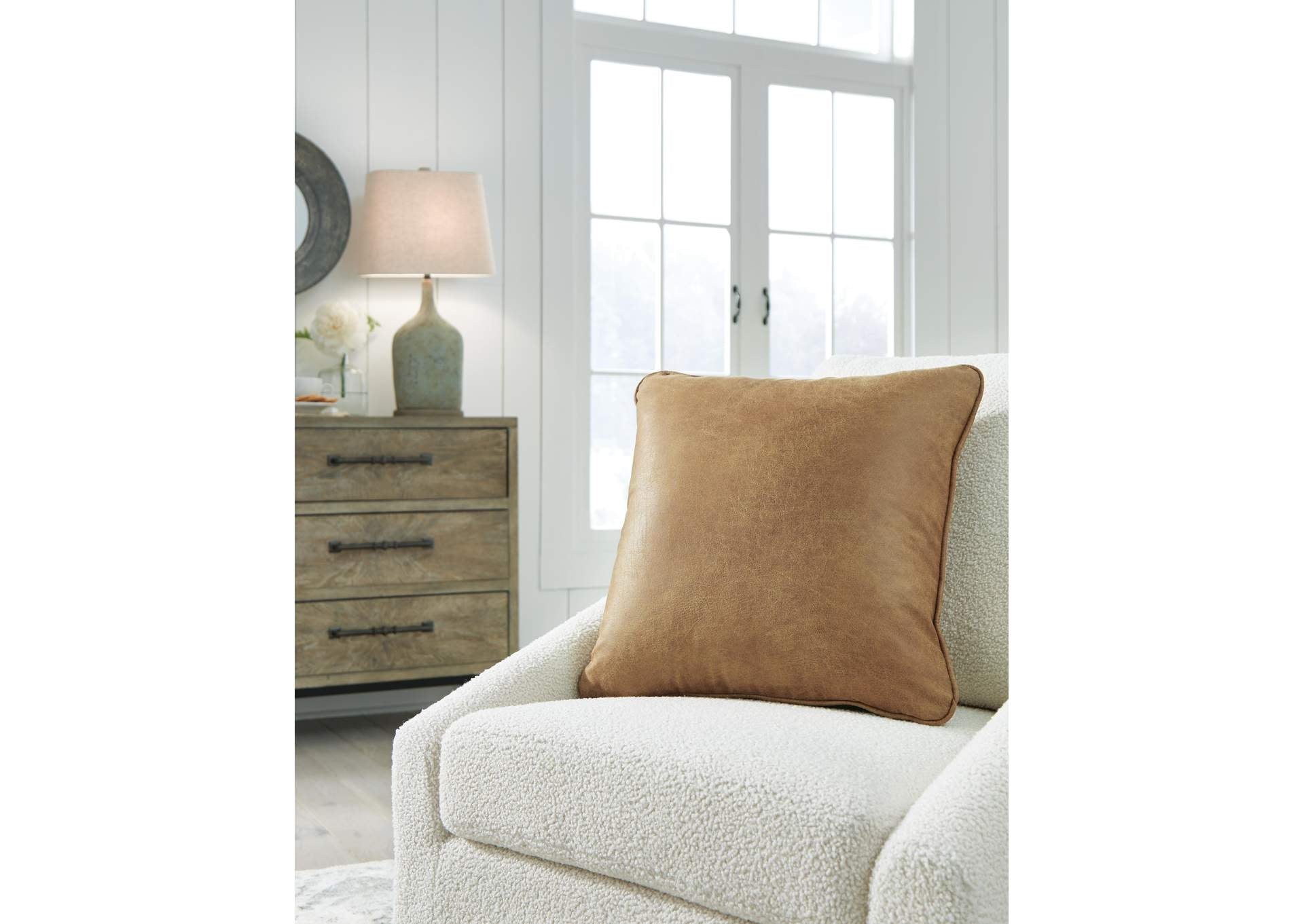 Cortnie Pillow (Set of 4)