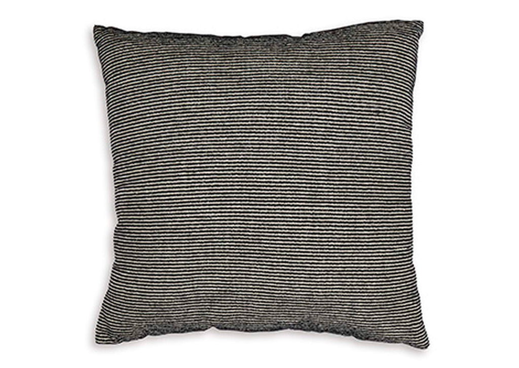 Edelmont Pillow front view