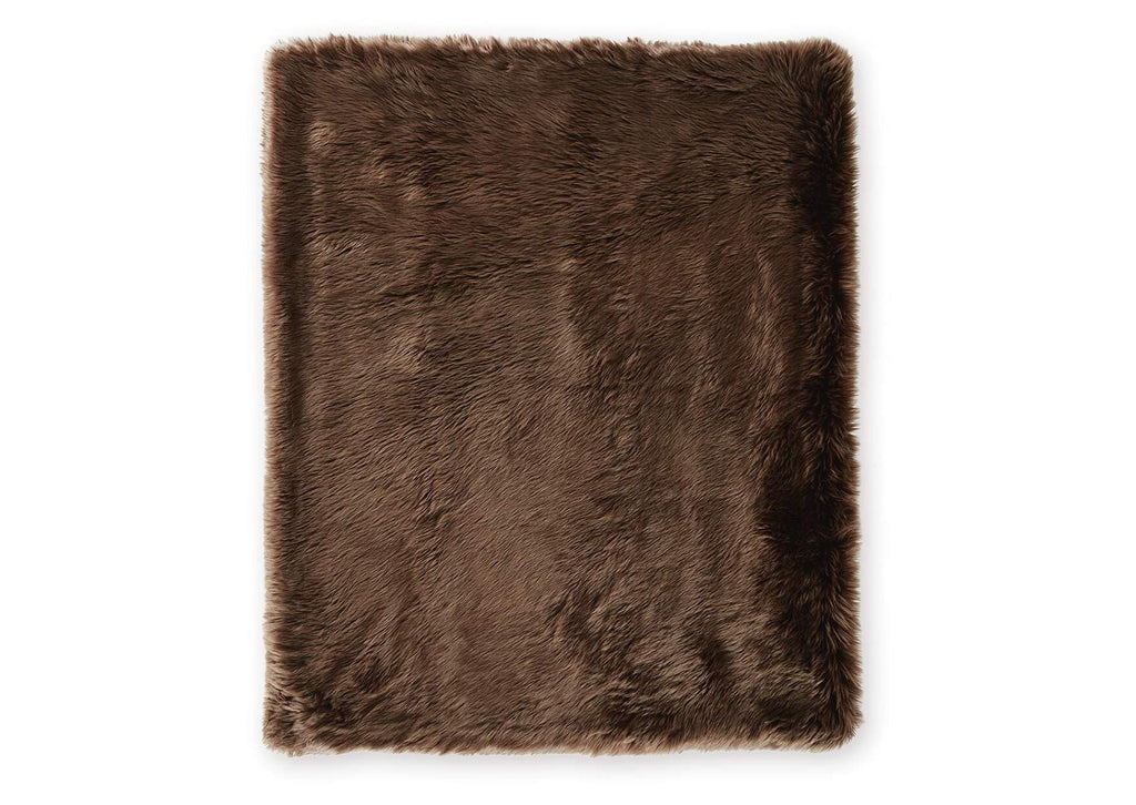 Bellethrone Throw (Set of 3)