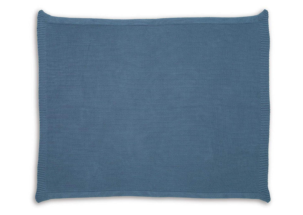 Gayelery Throw