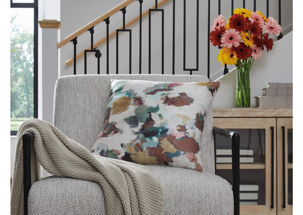 Herston Pillow