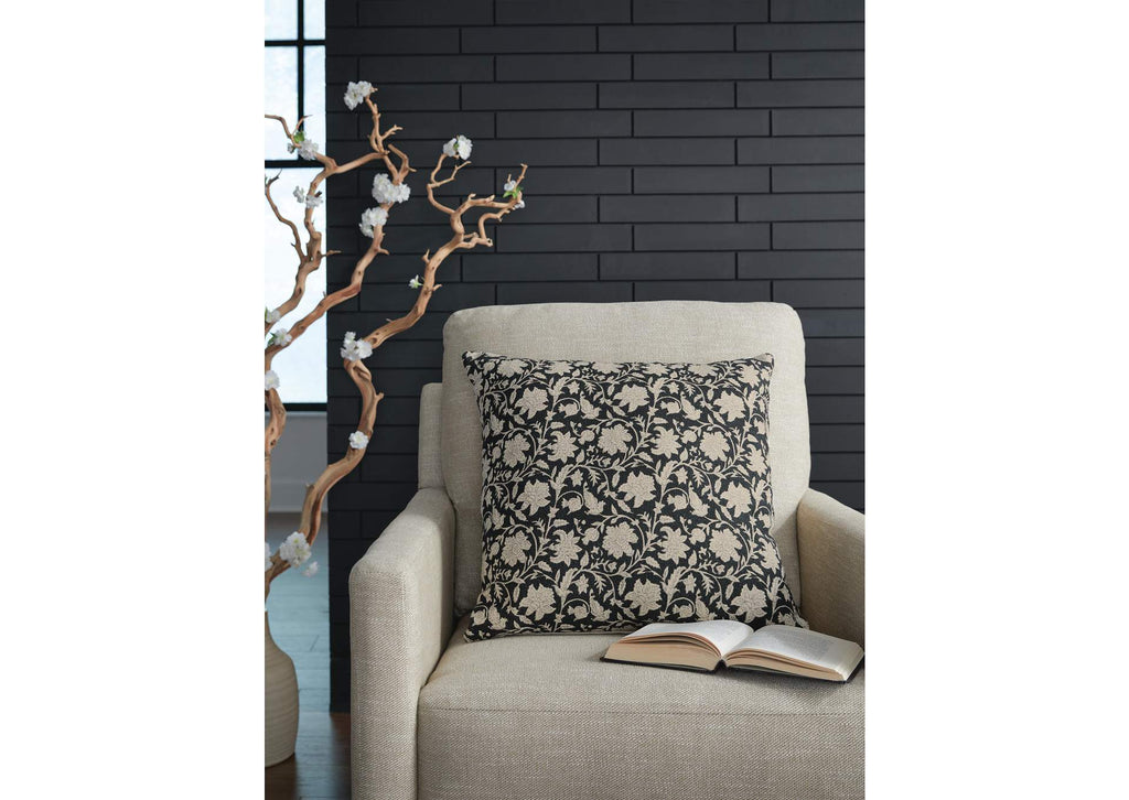 Alanderson Pillow (Set of 4)