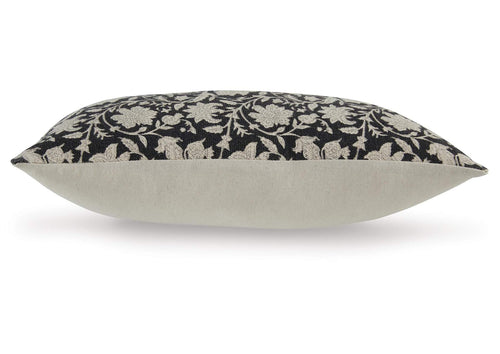 Alanderson Pillow (Set of 4) side view