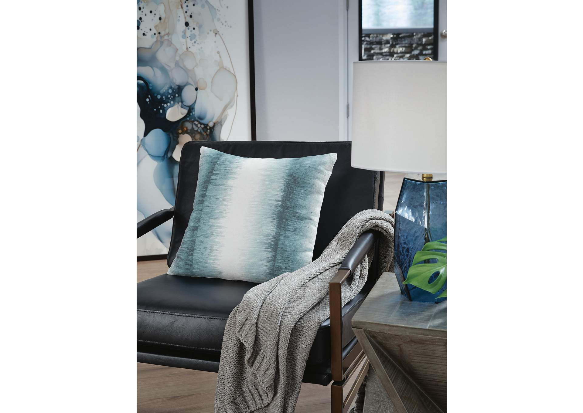 Elonwich Pillow (Set of 4)