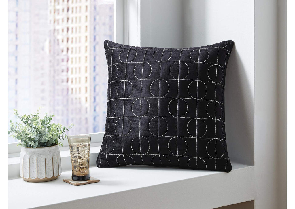 Kydner Pillow (Set of 4)