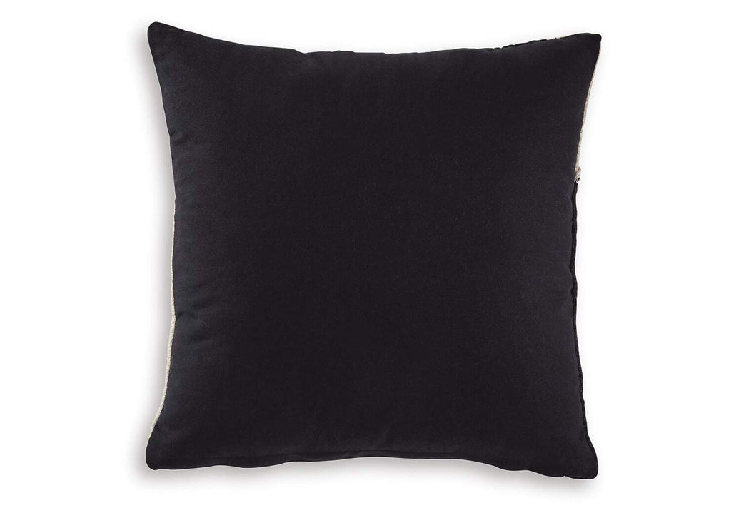 Veerbank Pillow (Set of 4)