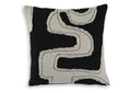 Veerbank Pillow (Set of 4)