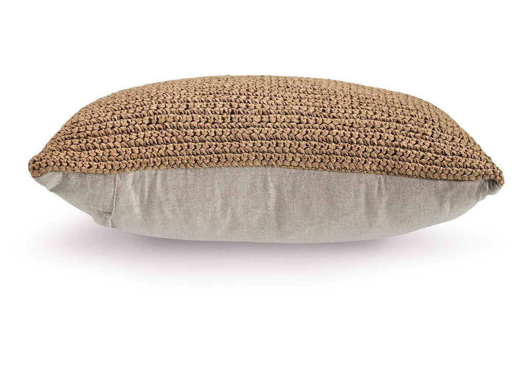Habenvale Pillow (Set of 4) side view