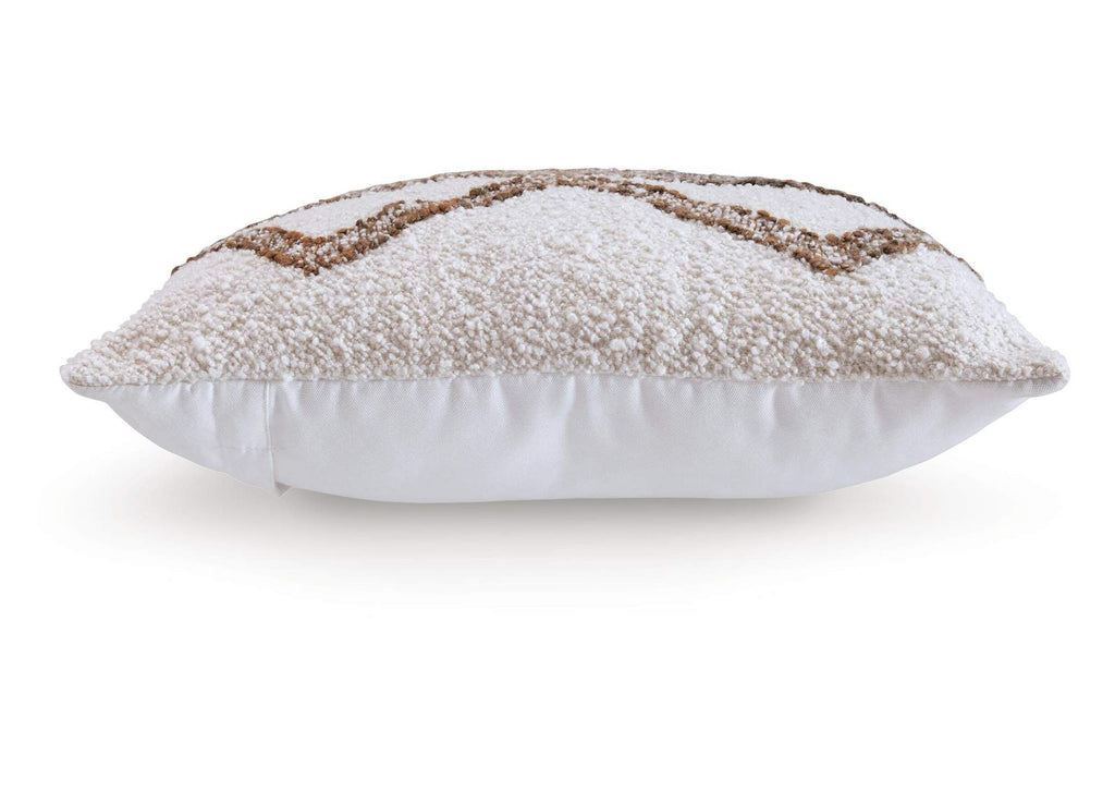 Brettwood Pillow (Set of 4) side view