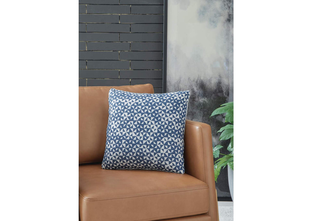 Jaycott Next-Gen Nuvella Pillow