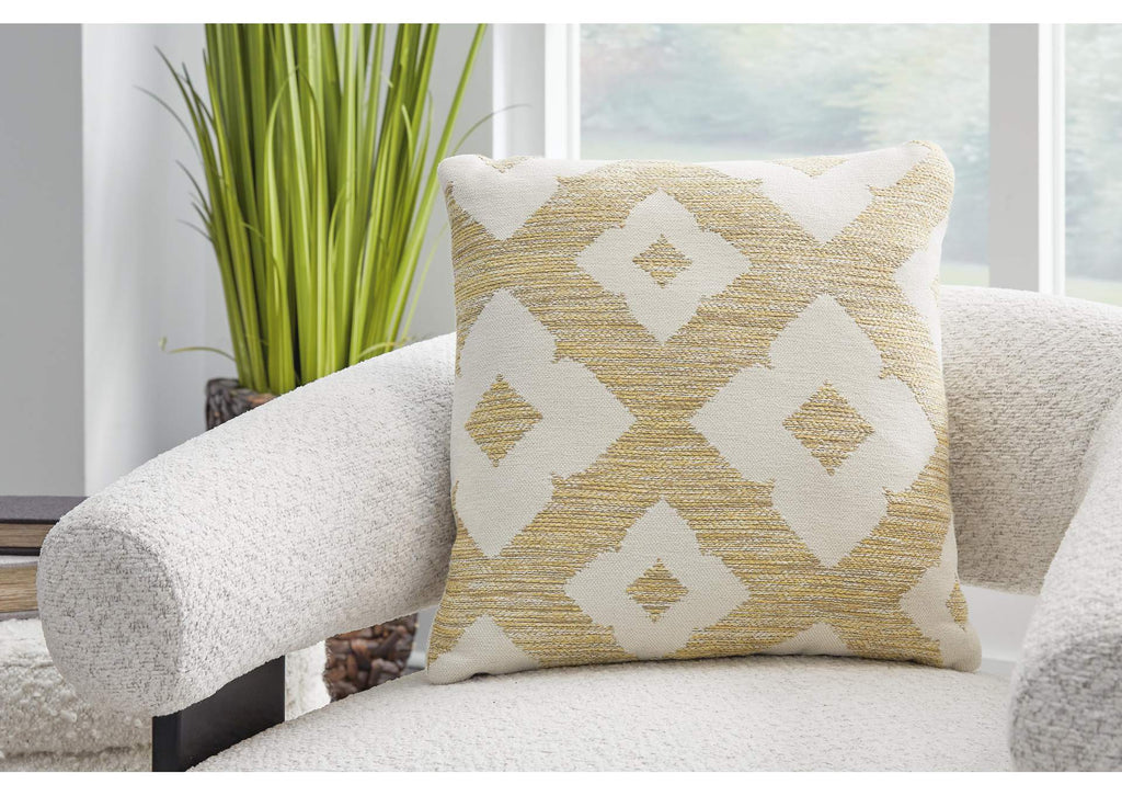 Brockner Next-Gen Nuvella Pillow (Set of 4)