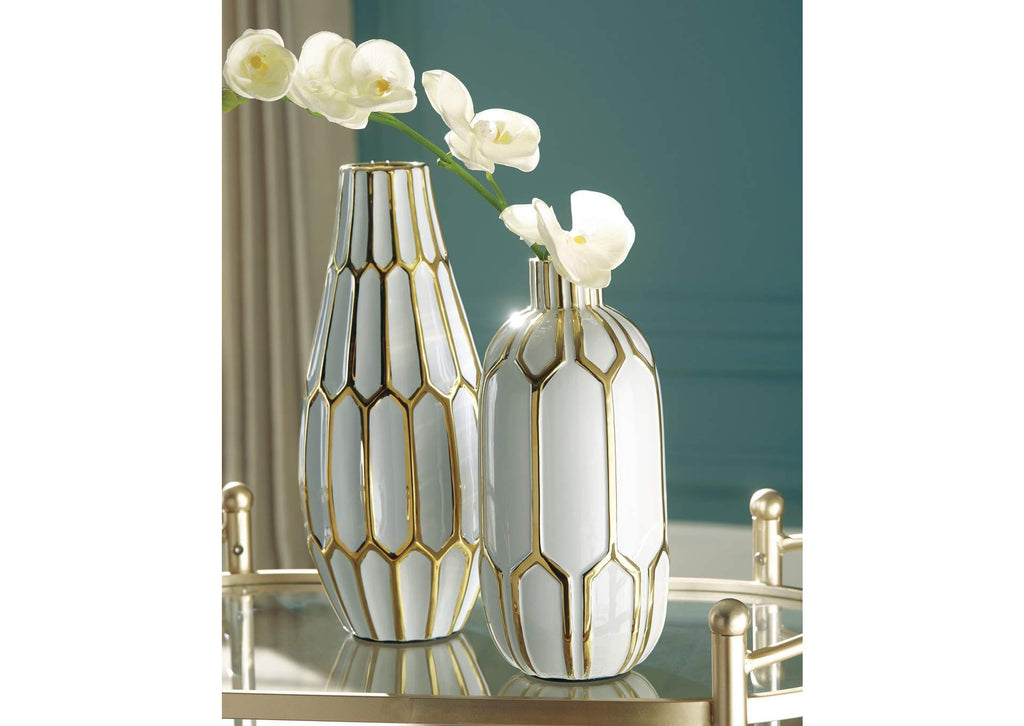 Mohsen Vase (Set of 2) room view