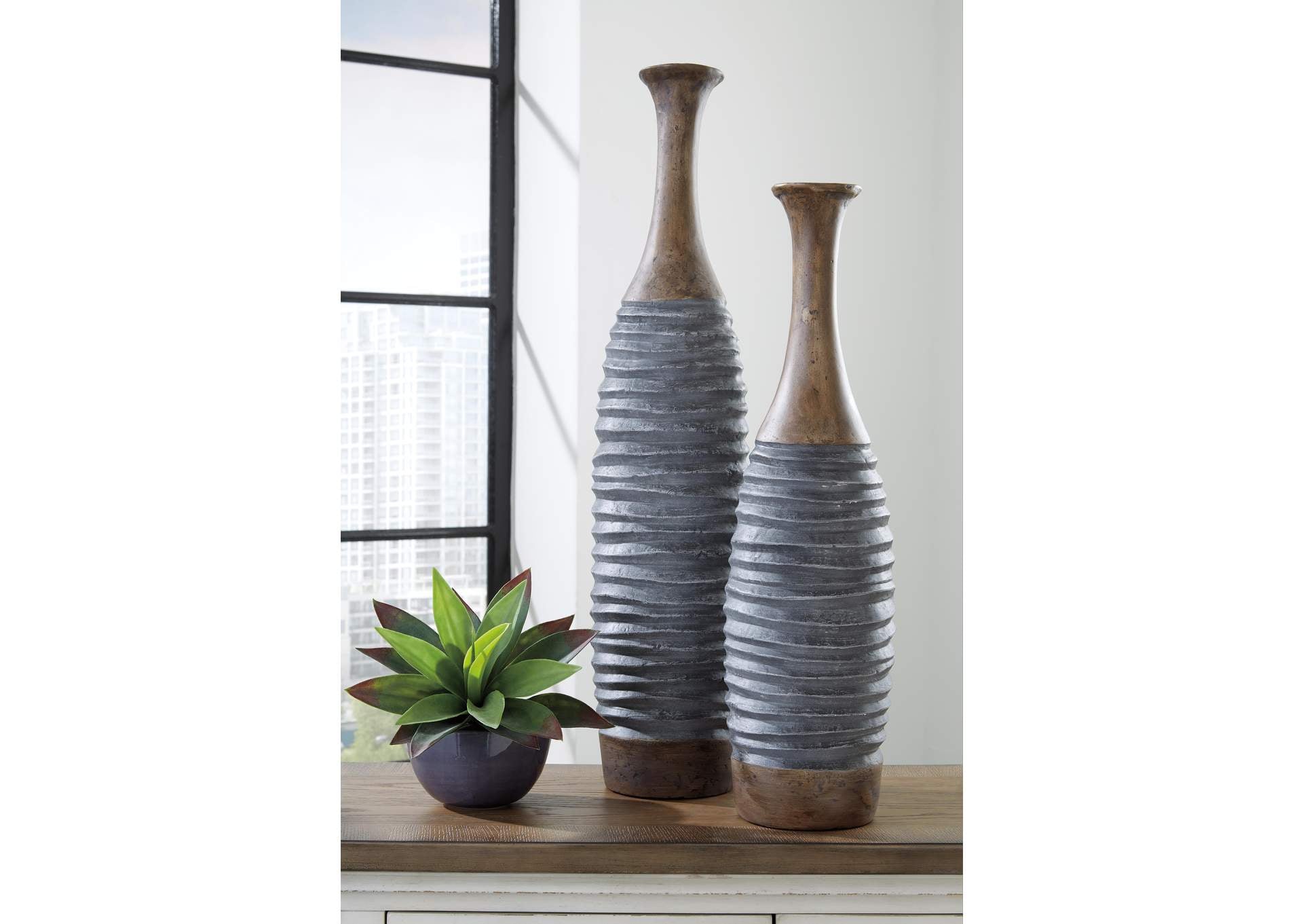 Blayze Vase (Set of 2)
