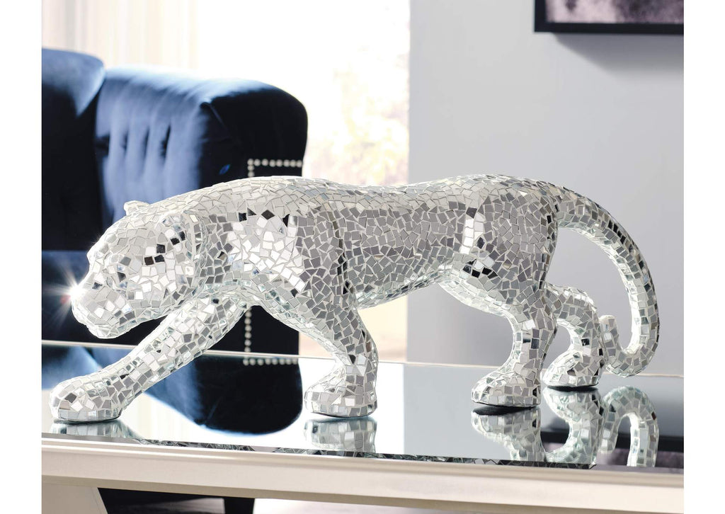 Drice Panther Sculpture room view