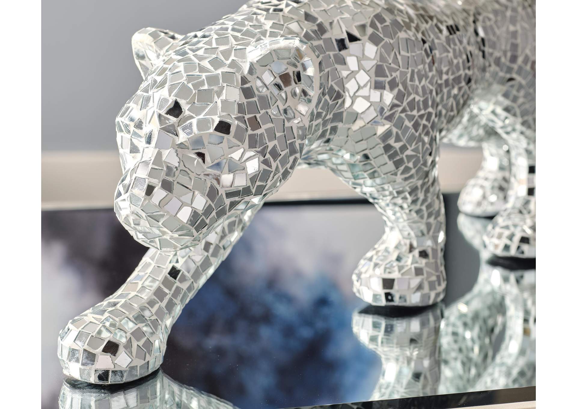 Drice Panther Sculpture detail