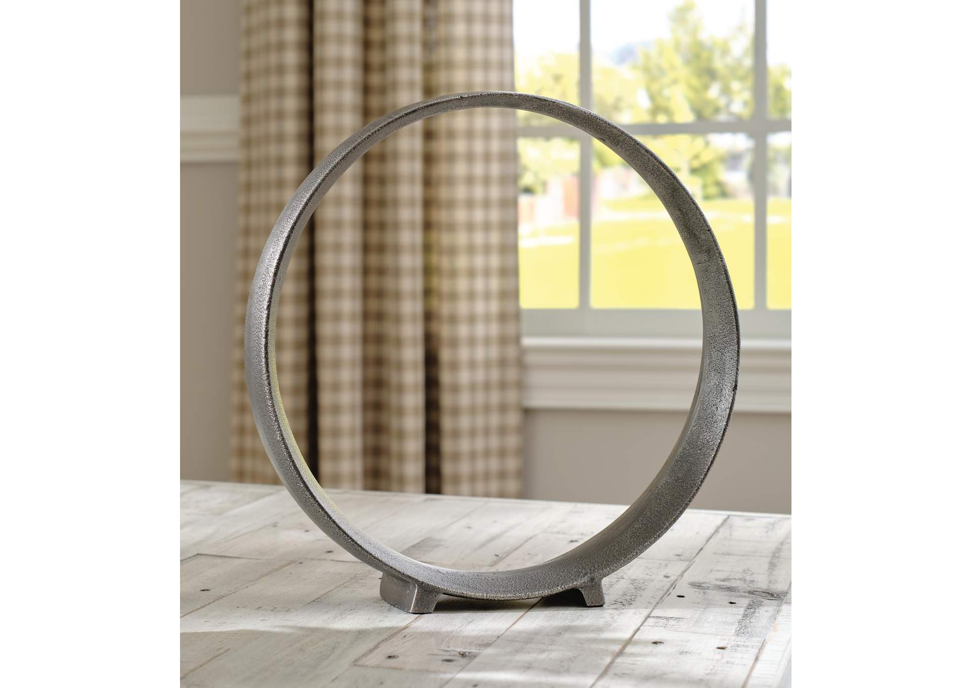 Ryandale Sculpture (Set of 2)