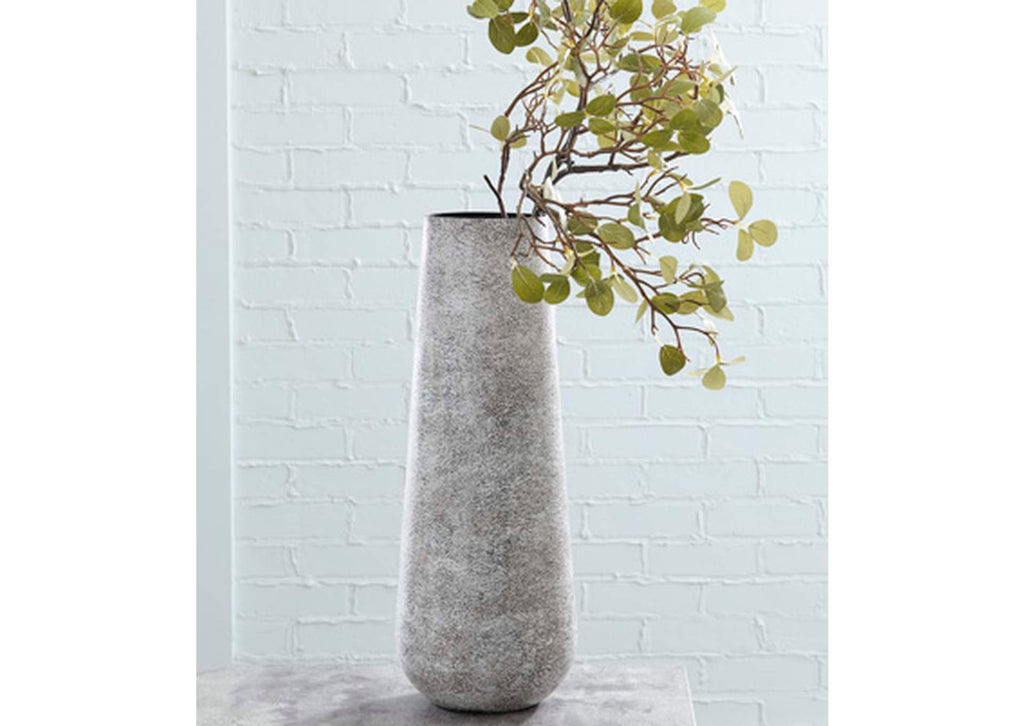 Fynn Vase
