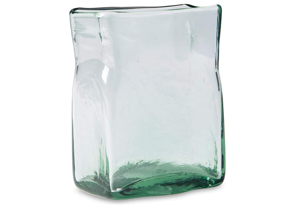 Taylow Vase (Set of 3) angled view