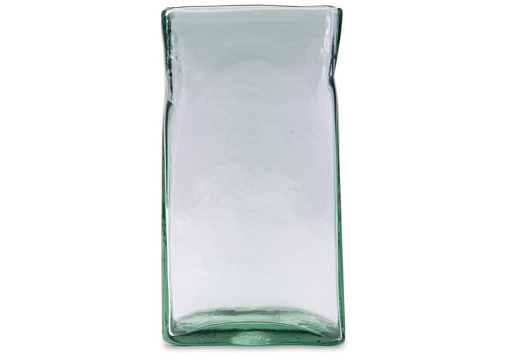 Taylow Vase