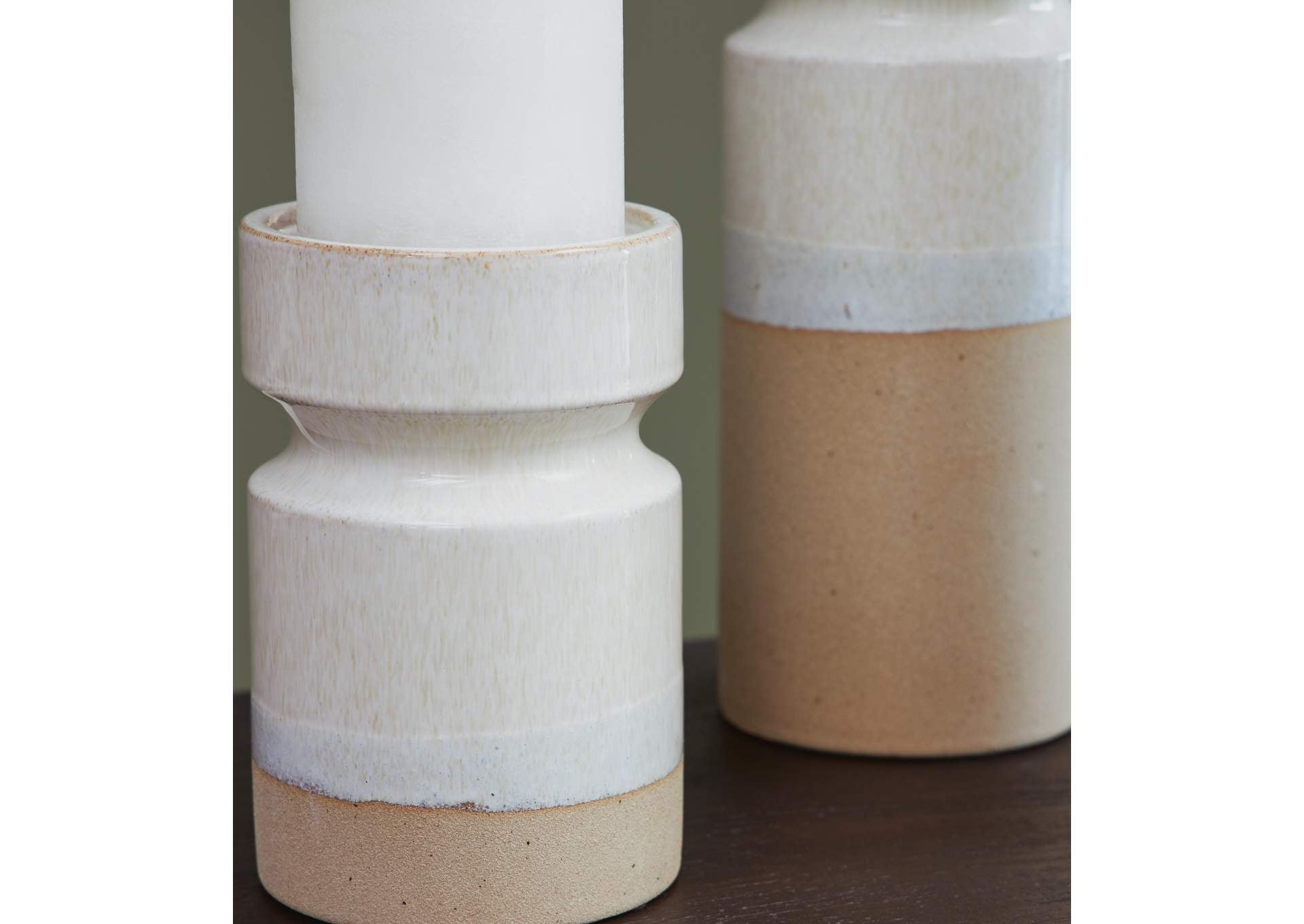 Hurston Candle Holder (Set of 3) detail