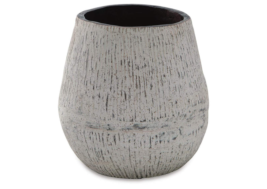 Claymount Vase