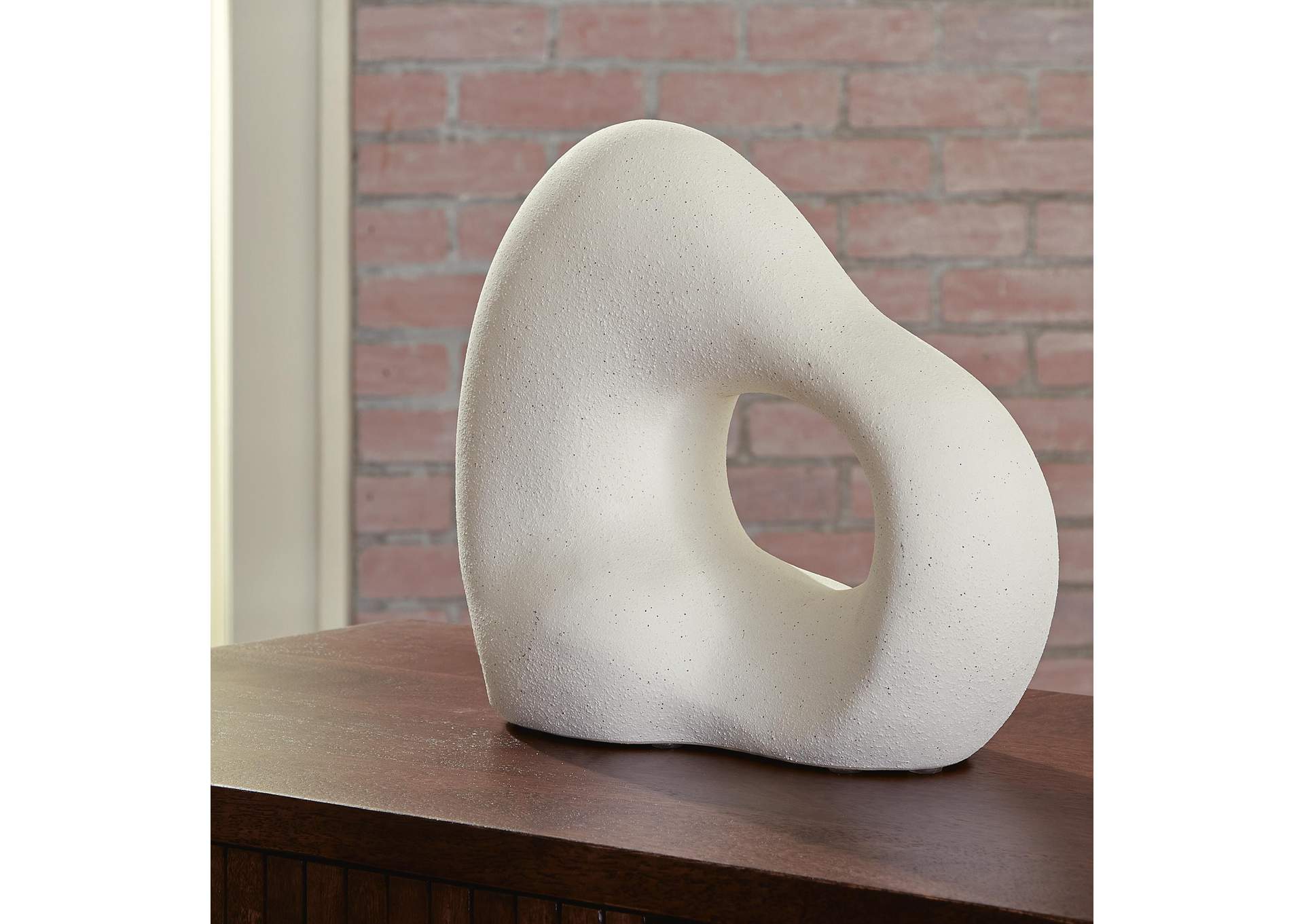 Arthrow Sculpture