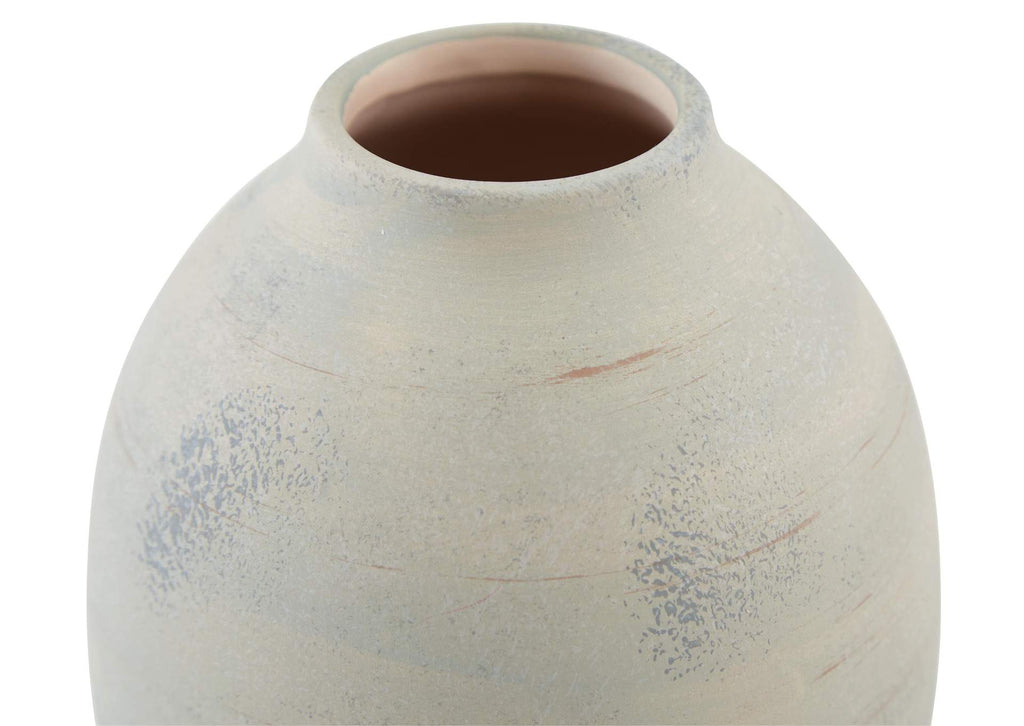 Clayson Vase detail