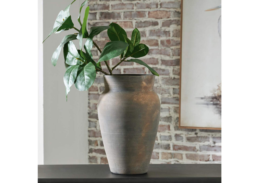 Brickmen Vase