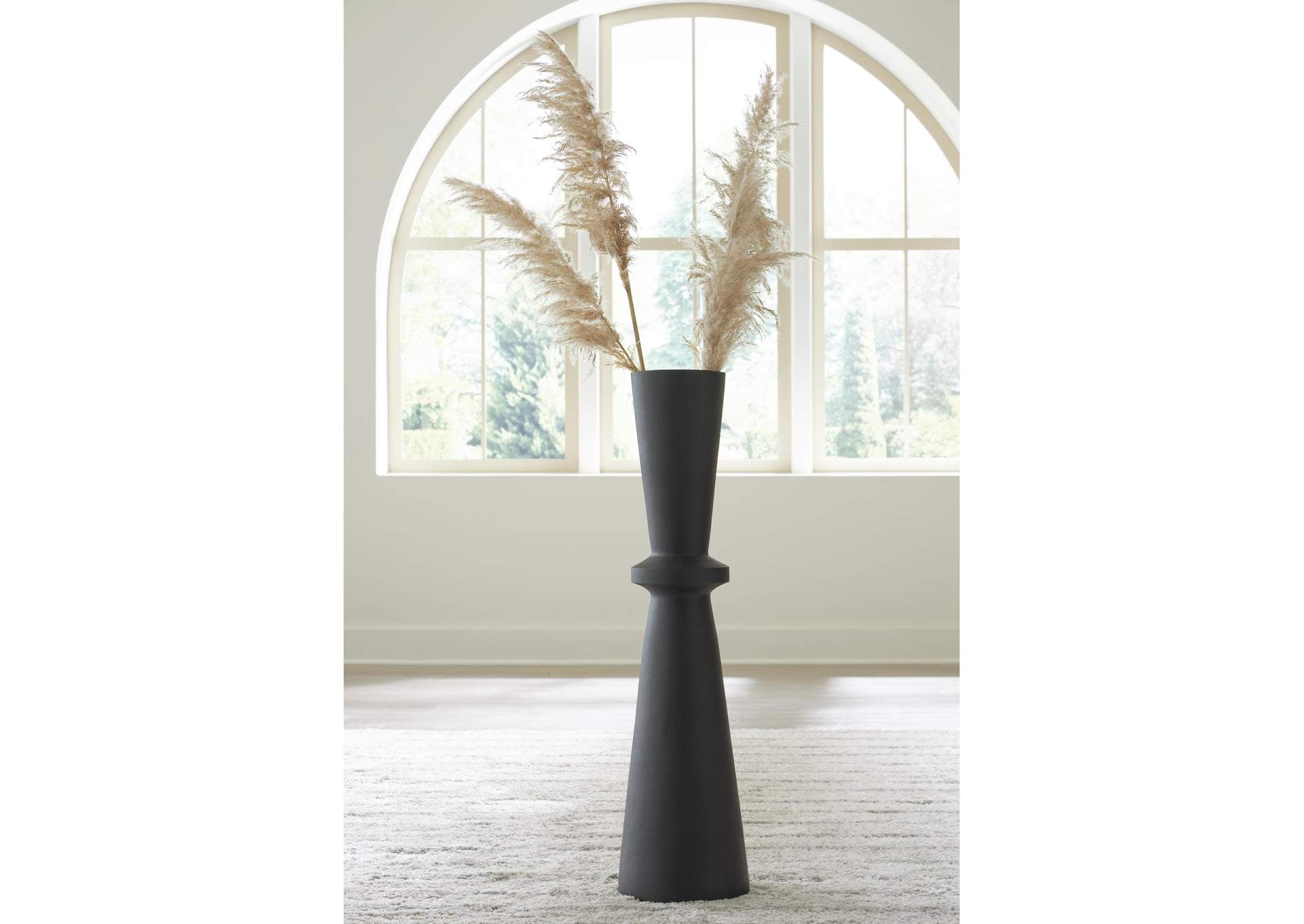 Collisten Vase