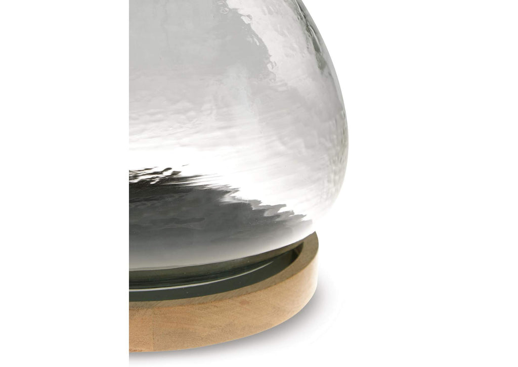 Adalisen Candle Holder