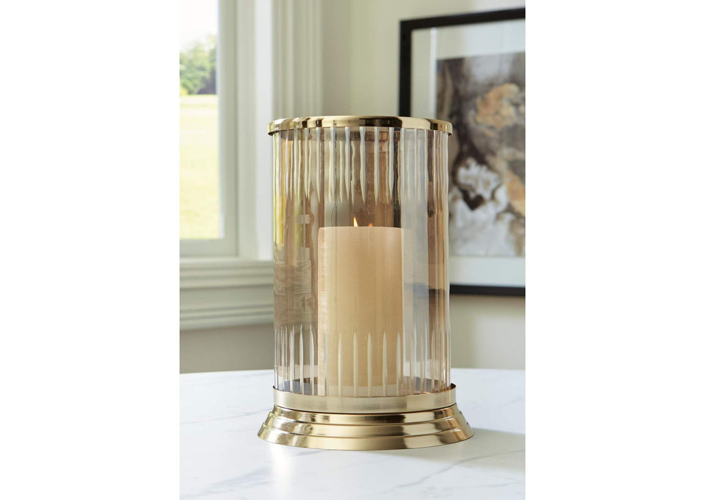 Aavinson Candle Holder