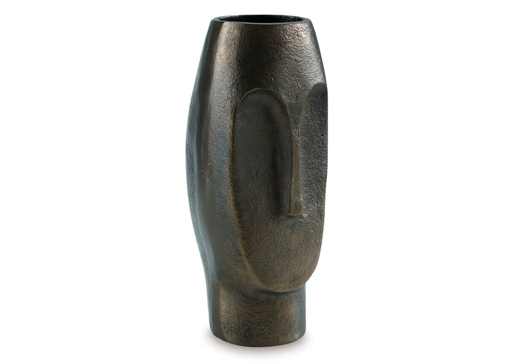 Elanman Vase angled view