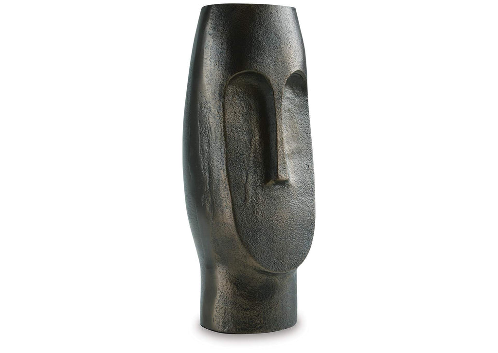 Elanman Vase angled view