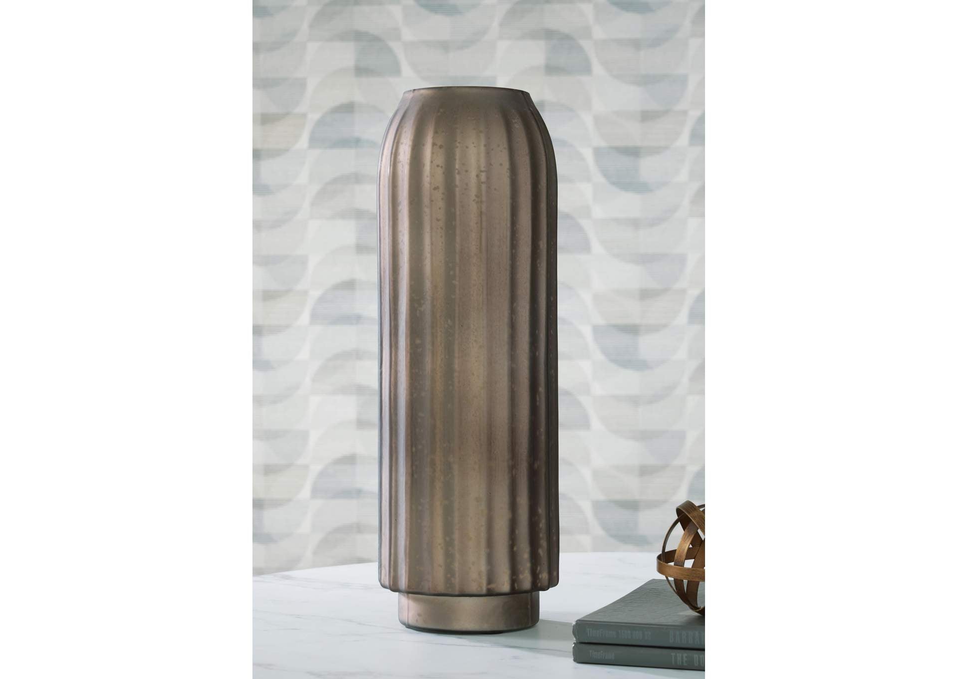 Briarcott Vase