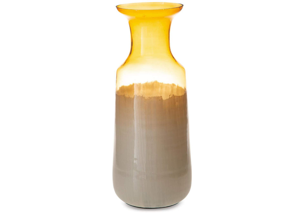 Wynburg Vase
