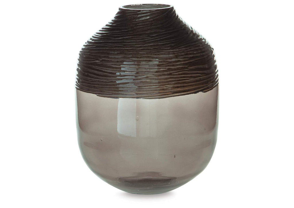 Harpwick Vase
