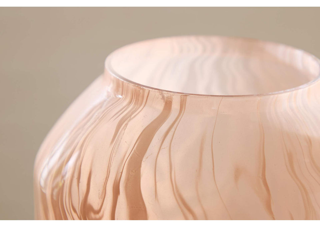 Dushby Vase detail