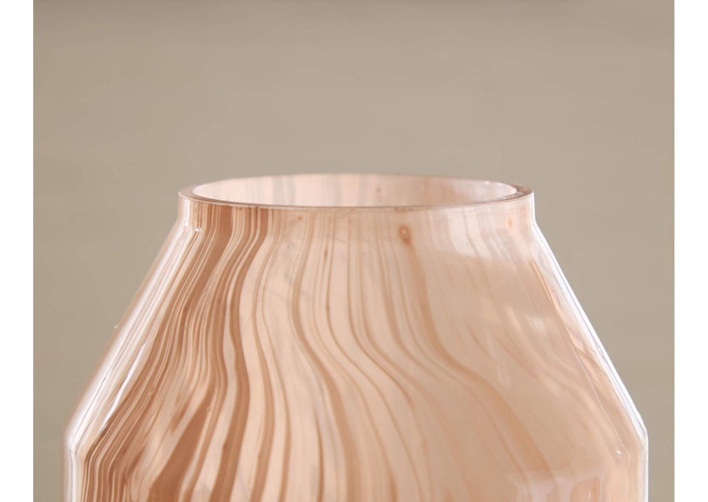 Dushby Vase detail