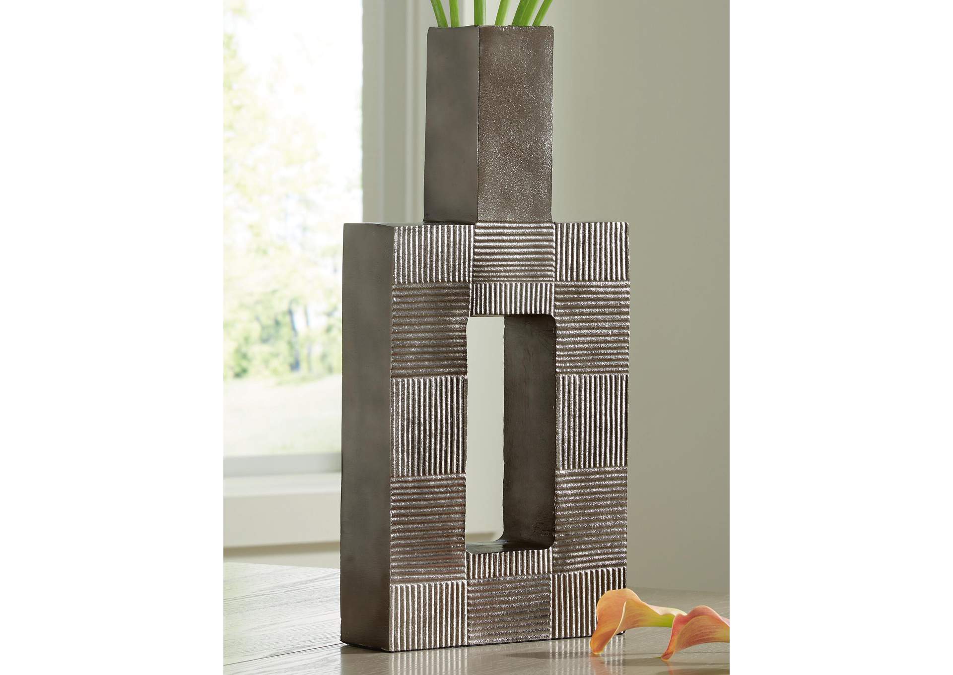 Wrengrove Vase