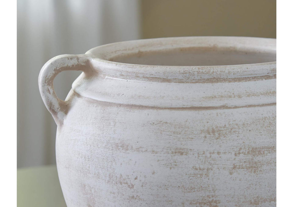 Meadie Vase detail
